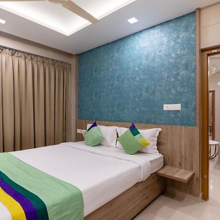 Treebo Sreepathi Prayag,Guruvayur Temple Hotel Екстериор снимка