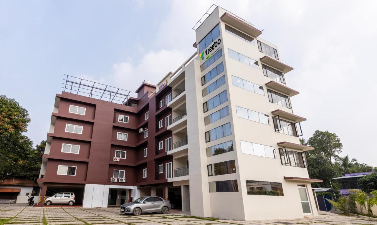 Treebo Sreepathi Prayag,Guruvayur Temple Hotel Екстериор снимка